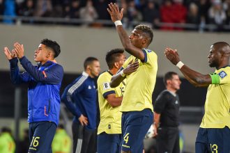 Colombia/Ecuador video highlights: Dominated and 10 vs 11, Ecuador wins (0-1)!