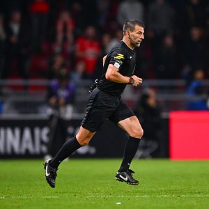 PSG/Nantes - Stinat referees the match, his key statistics