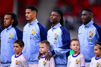 Italy/France - Les Bleus' line-up announced in 4-3-3 with 1 Parisian