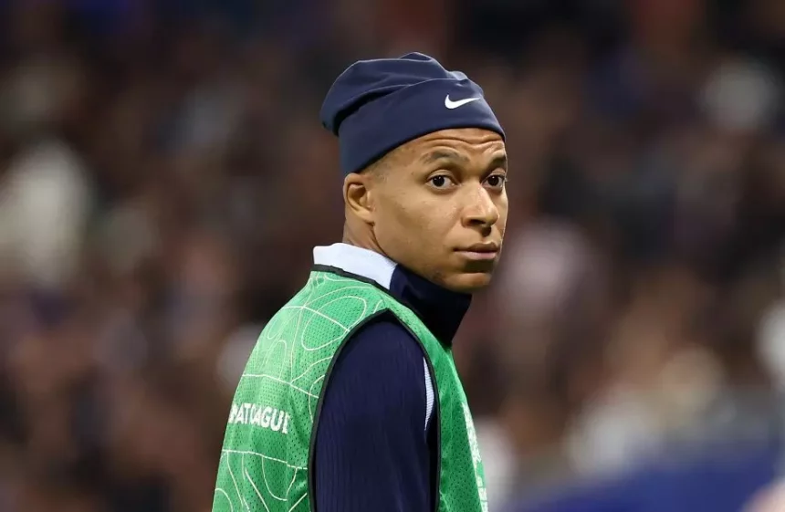 The FFF decides between Mbappé and PSG, Paris guilty of a gross error?