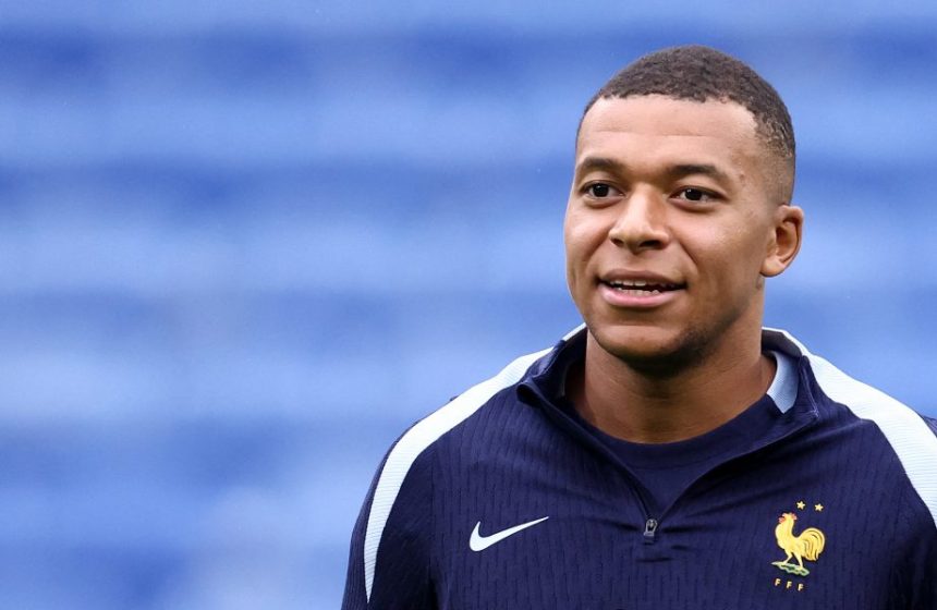 Mbappé/PSG dispute - A new twist!