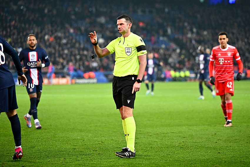 Salzburg/PSG - Match referee revealed, few cards and penalties!