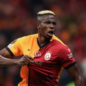 Mercato - Osimhen, Galatasaray set the record straight on rumours