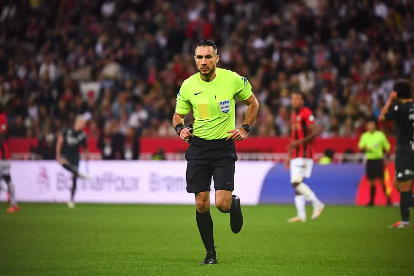 Lens/PSG - Referee for Ligue 1 matchday 18 announced