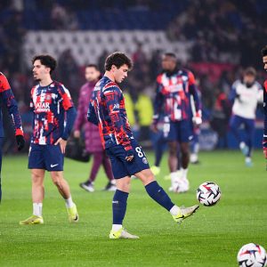 Lens/PSG - Follow the Parisians pre-match at Stade Bollaert