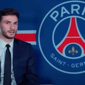 Official - Kvaratskhelia's PSG number revealed