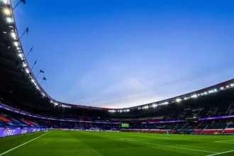 PSG/Saint-Etienne - Follow the Parisians pre-match at the Parc des Princes