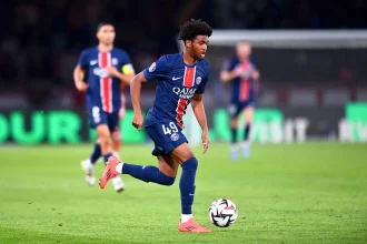 Official - PSG announce first professional contract for promising Titi!