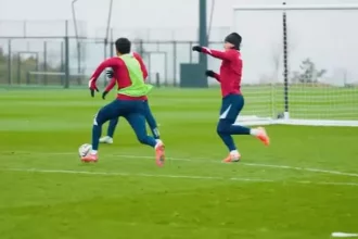 Relive Thursday's PSG training session with the players  