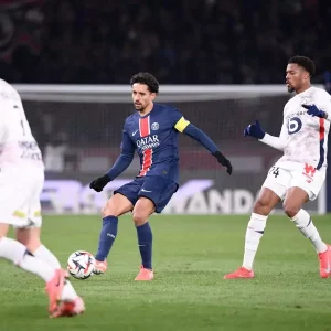 PSG/Lille - Génésio assumes responsibility, but sends a missile at the authorities  