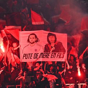 Rabiot responds curtly to banners “everything has to be paid for one day”  