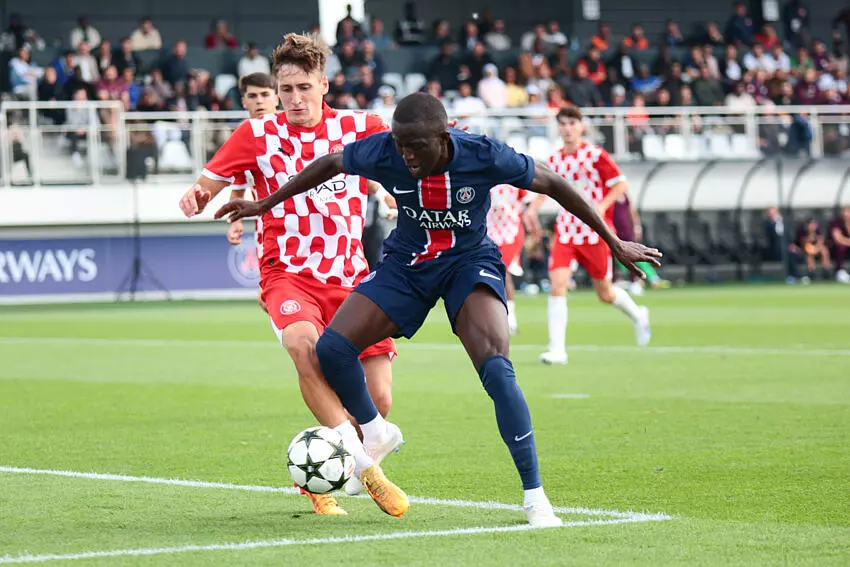 Mercato - A PSG prodigy heads for England!  