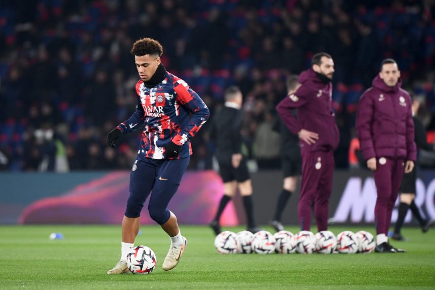 Arsenal/PSG - Follow the Parisians pre-match at the Emirates  
