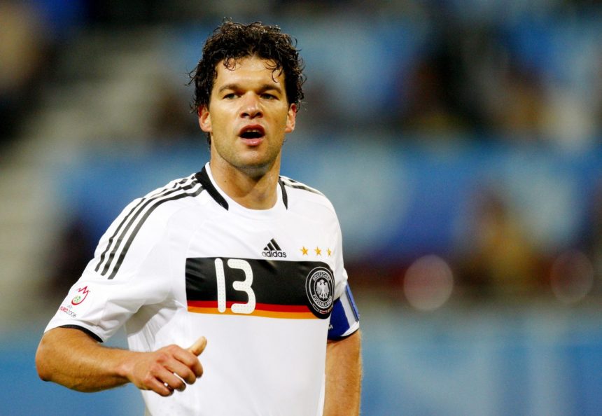 “It's hard not to love him": PSG wins over a German legend  