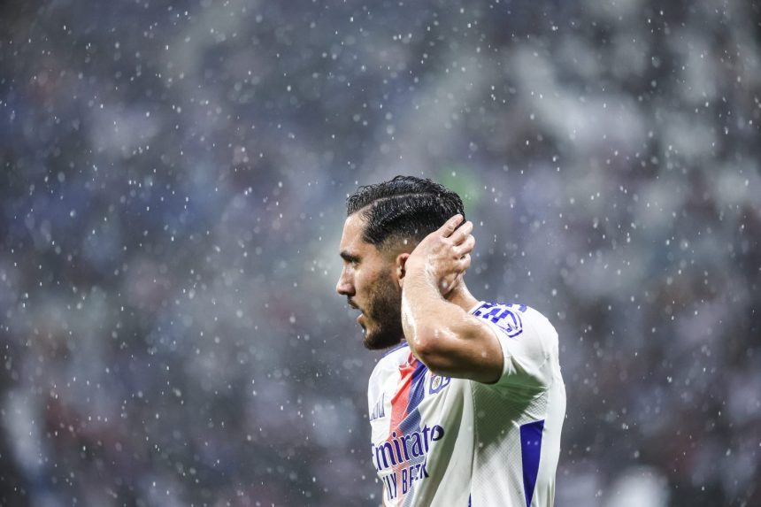 Mercato - Cherki drops a bombshell about his future!  