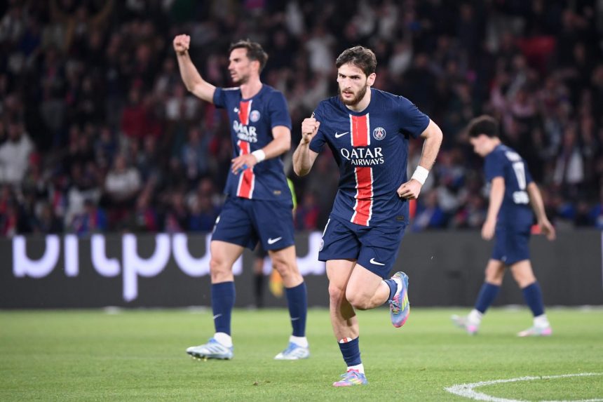 PSG/Auxerre - Paris' grades: Kvaratskhelia regales, Marquinhos inspired!  