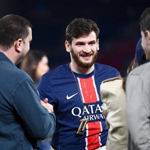 PSG/Auxerre - The Parisians' notes in the press: Kvara shines, Marquinhos finishes in style  