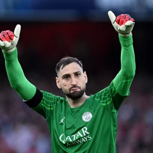 Mercato - Donnarumma's agent dots the i's and crosses the t's for his future!  