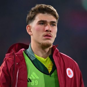 Mercato - PSG's first summer recruit has signed!  