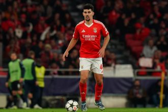 Mercato - PSG face Europe's big boys for this defender!  