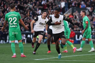 Mercato - PSG have rivals and a price for this defensive target!  