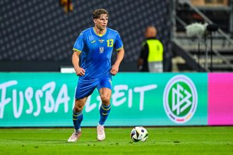 Mercato - PSG go for a Premier League defender!  