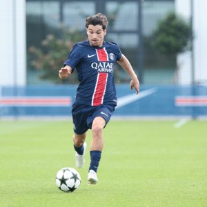Transfer PSG - 19-year-old hopeful heads for Red Star  