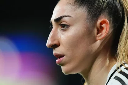 Official Transfer - Real Madrid star signs for PSG!  
