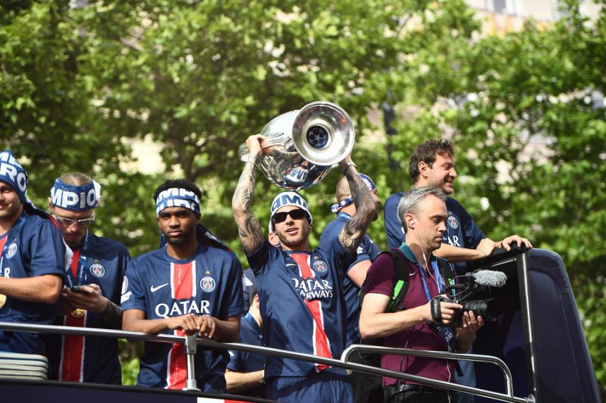 Lucas Hernandez puts in a historic performance  