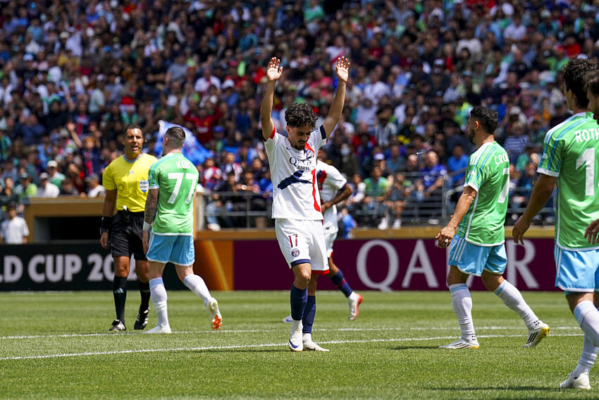 Seattle Sounders/PSG - Kvara and Hakimi unstoppable, Mayulu struggling, top and bottom stories!  