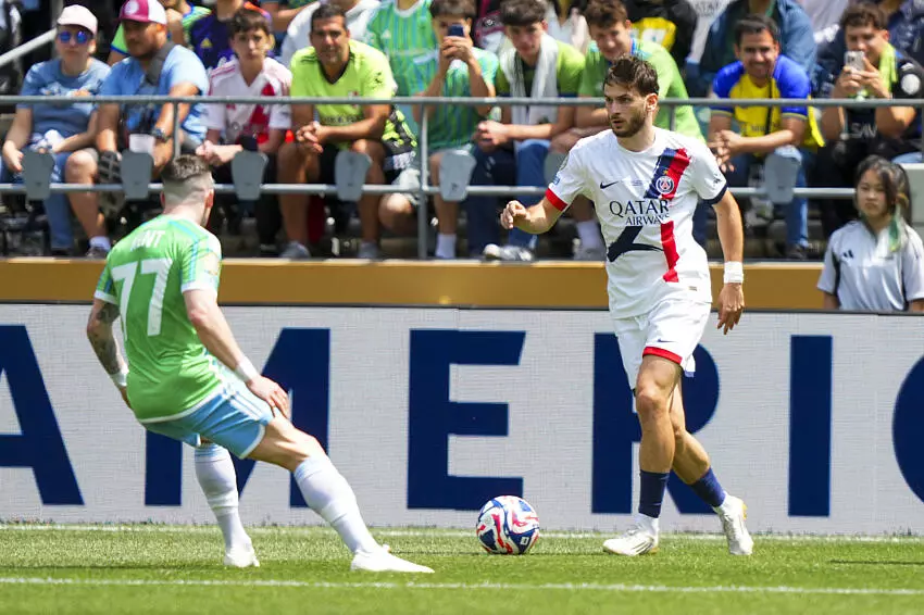 Seattle Sounders/PSG - The Parisians' grades in the press: Kvaratskhelia sparkles, Mayulu struggles  