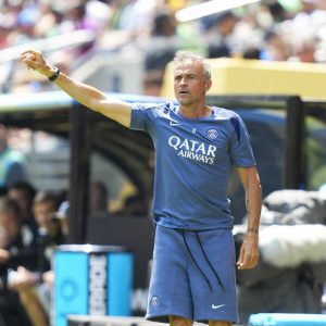 Seattle Sounders/PSG - Enrique “It's not easy to play”.  