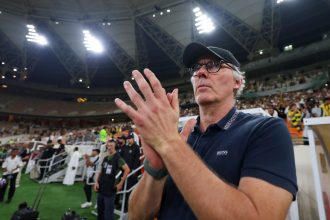 Laurent Blanc dislikes the Ballon d'Or and opts for Dembélé  