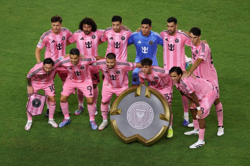 PSG/Inter Miami - Introducing the Herons, worn by Barça glories  