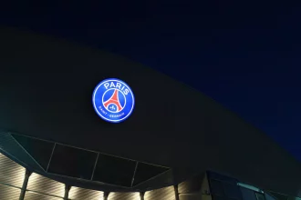 Transfer - A new signing arrives at PSG from Metz!  