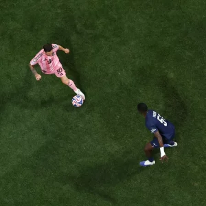 PSG/Inter Miami - Pacho doesn't mince words about his team and Messi!  