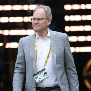 Seattle Sounders/PSG - Lessons and Luis Enrique, Schmetzer's strong words  