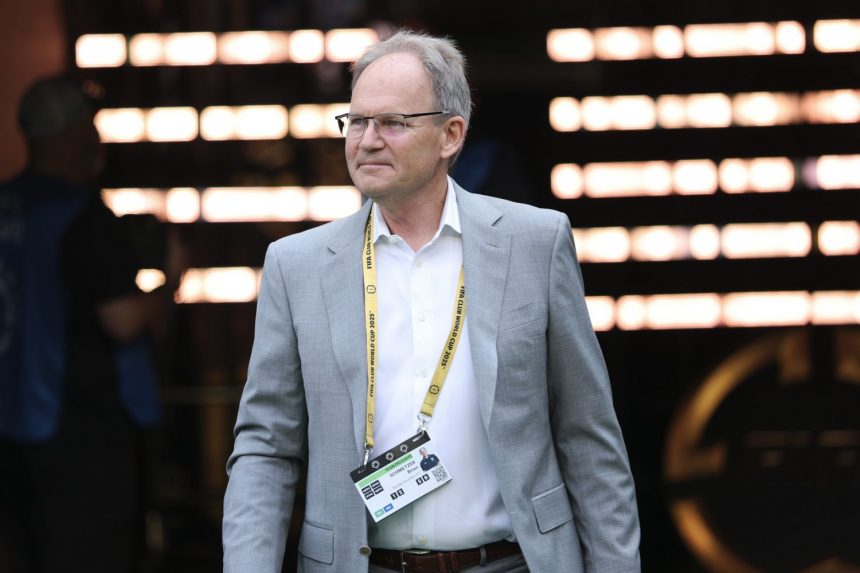 Seattle Sounders/PSG - Lessons and Luis Enrique, Schmetzer's strong words  
