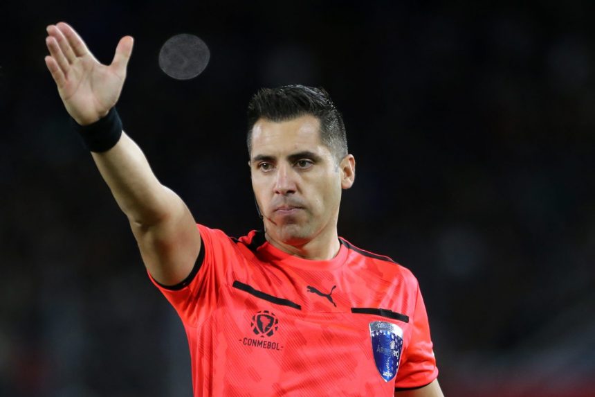 Seattle Sounders/PSG - The appointed referee, his key stats  