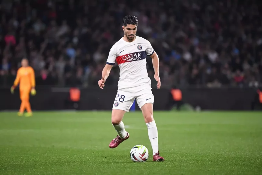Transfer - Finally a breakthrough for a PSG unwanted!  
