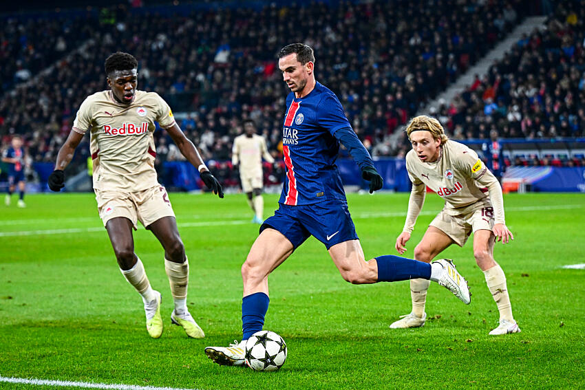 Transfer - Manchester United and Saudi Arabia threaten PSG!  