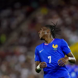 Mathys Tel ready to challenge PSG for a first title  