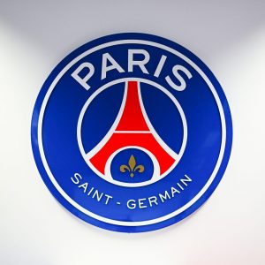 Official - PSG announce the signing of a professional contract  