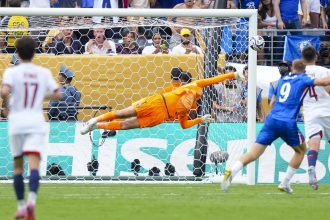Transfer – Donnarumma is among the priorities of a Premier League club!  