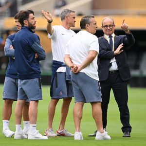 Transfer - PSG wants to strengthen midfield, profile revealed!  
