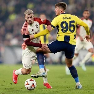 Transfer - Upcoming meeting for a PSG target  