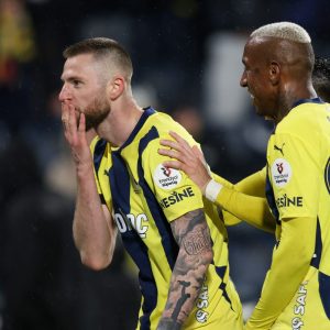 Transfer - Fenerbahçe move for 2 PSG players  
