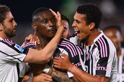 Transfer - Kolo Muani, 50 million euros in limbo  