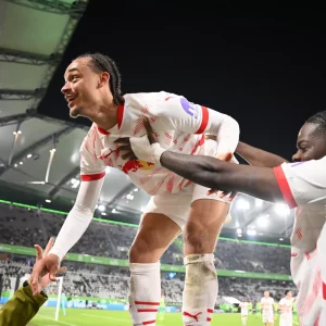 Transfer - PSG's coup with Xavi Simons  
