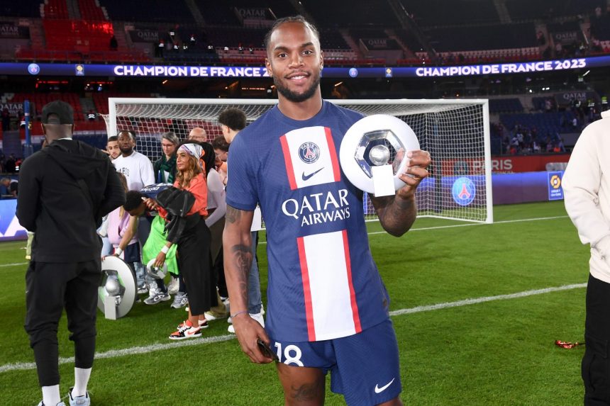 PSG Transfer – Sanches, a loan is being negotiated  